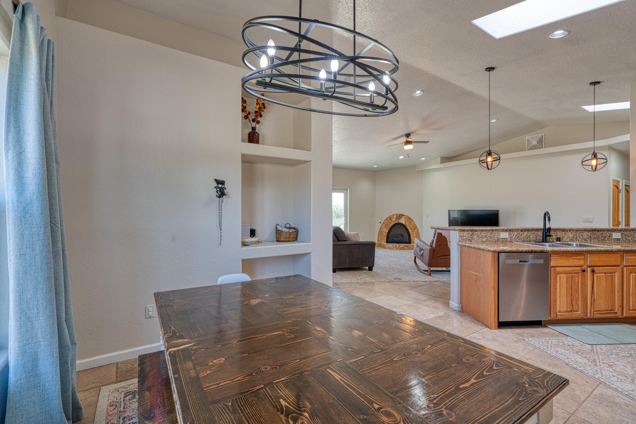 Homes for sale in Edgewood, NM | 7 Majec Ct, Edgewood, NM 87015 | MLS# 1088949