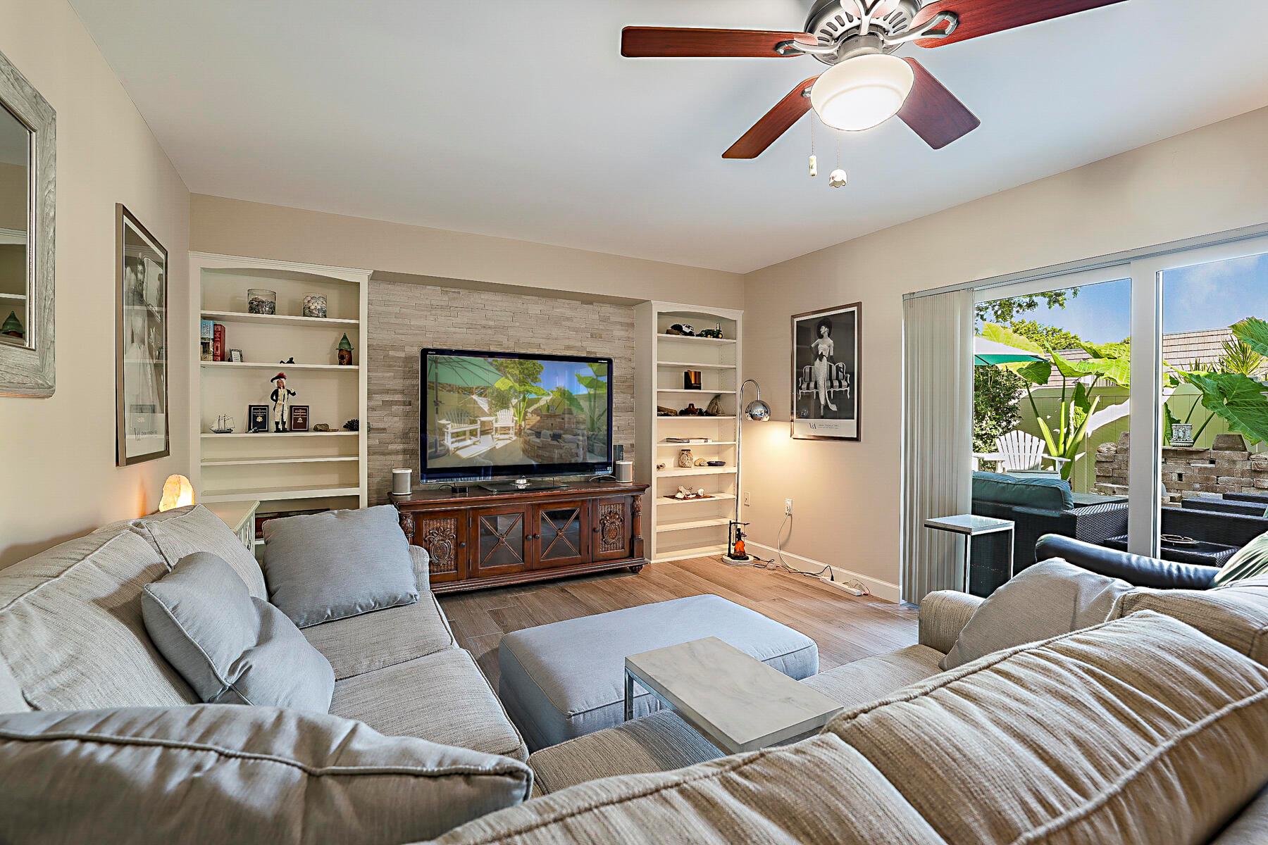 Homes for sale in West Palm Beach, FL | 80 Heritage Village Way, West Palm Beach, FL 33407 | MLS# R11112508