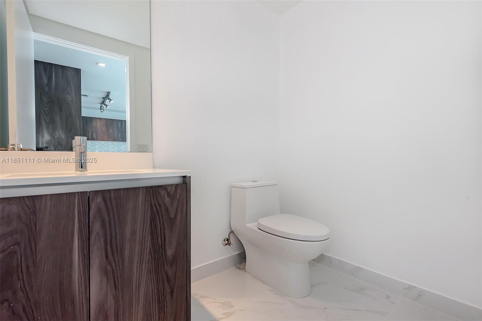 3131 NE 7th Ave #2104, Miami FL 33137