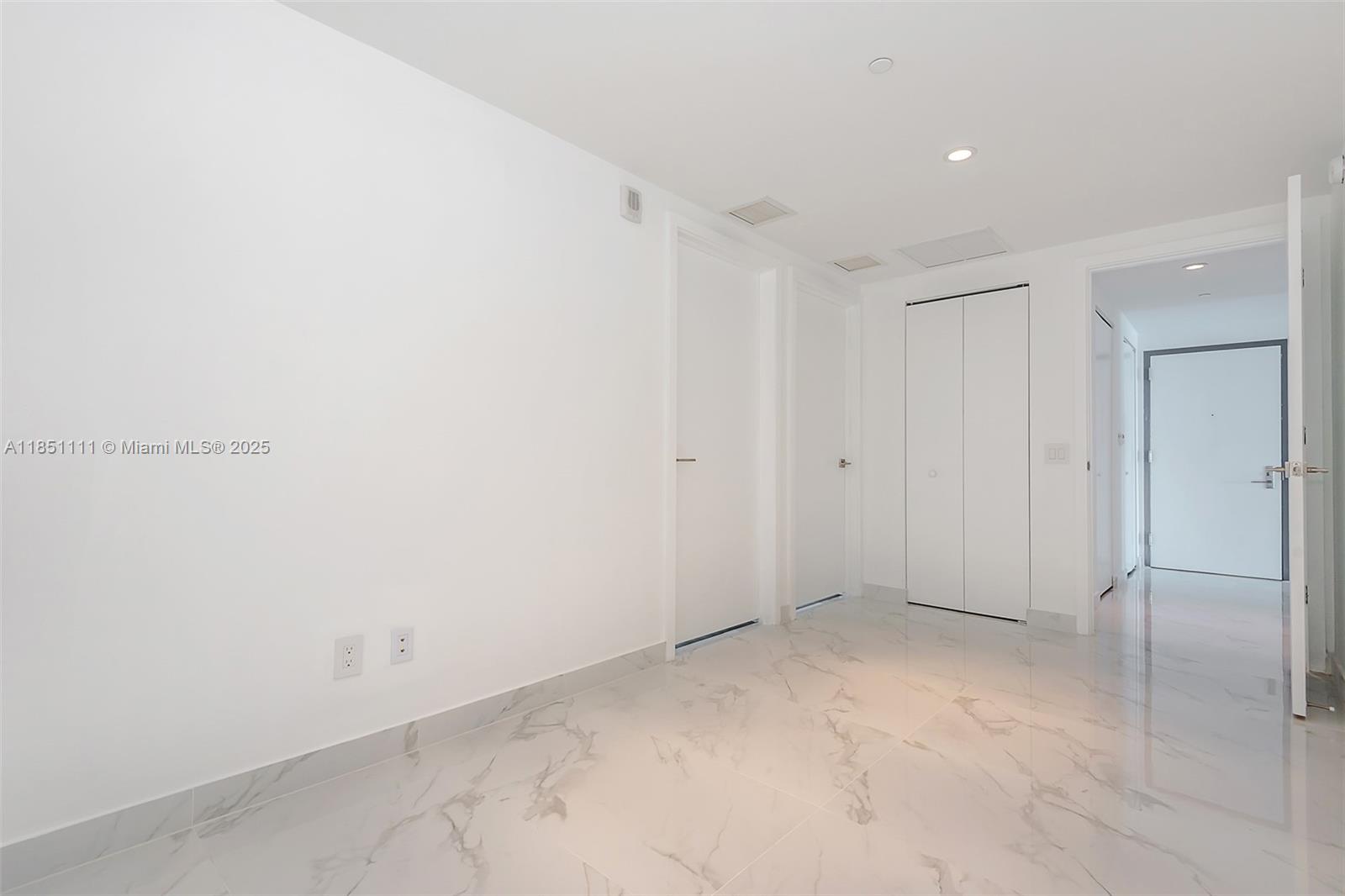 3131 NE 7th Ave #2104, Miami FL 33137