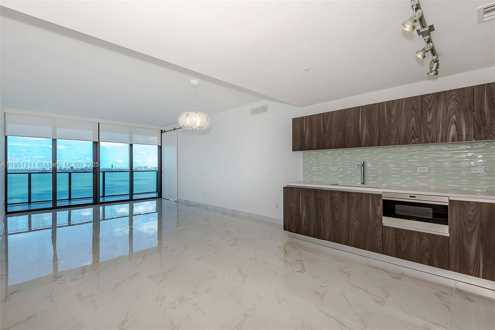 3131 NE 7th Ave #2104, Miami FL 33137