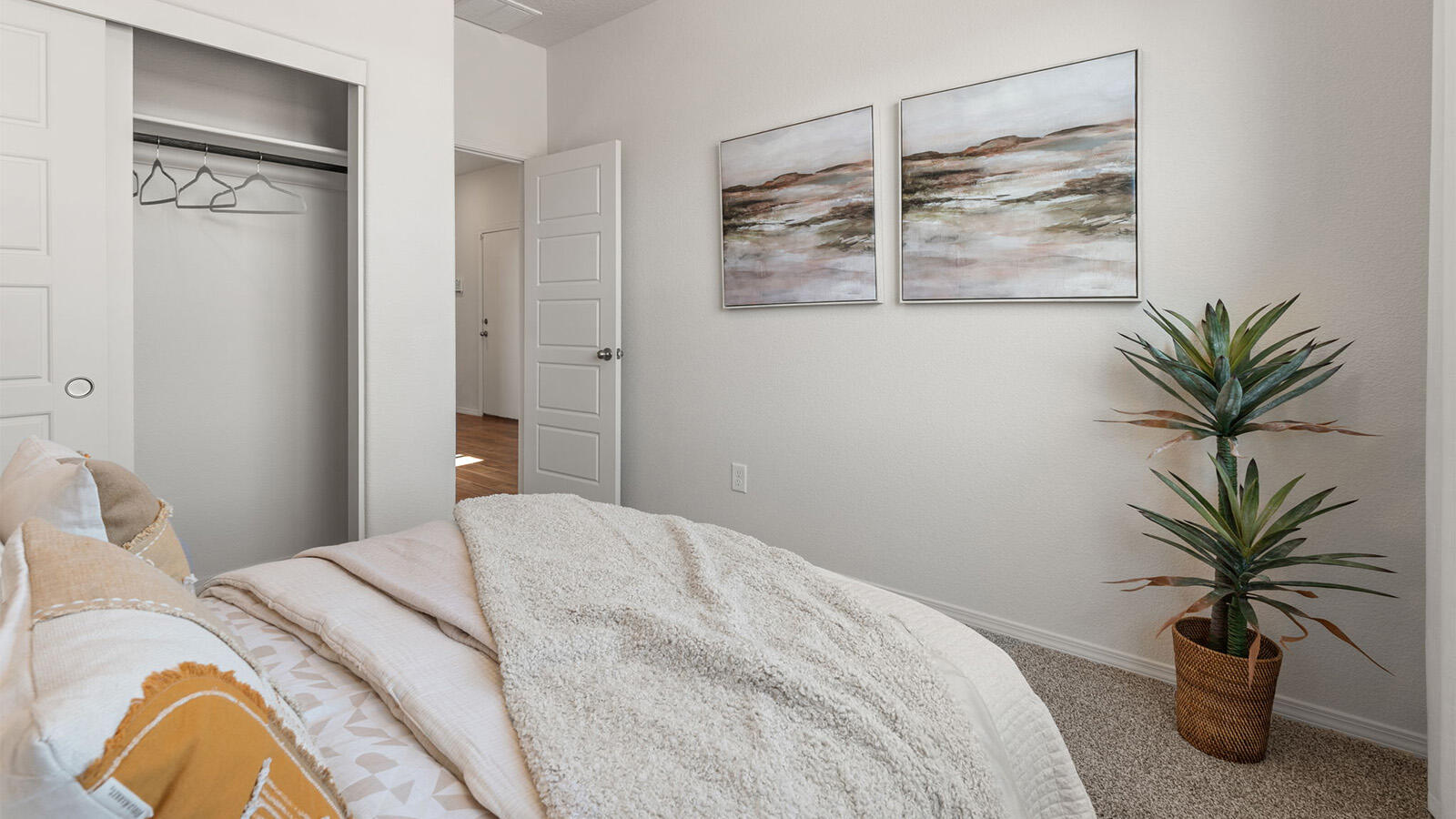 Homes for sale in Santa Fe, NM | 3838 Chitalpa, Santa Fe, NM 87507 | MLS# 1088963