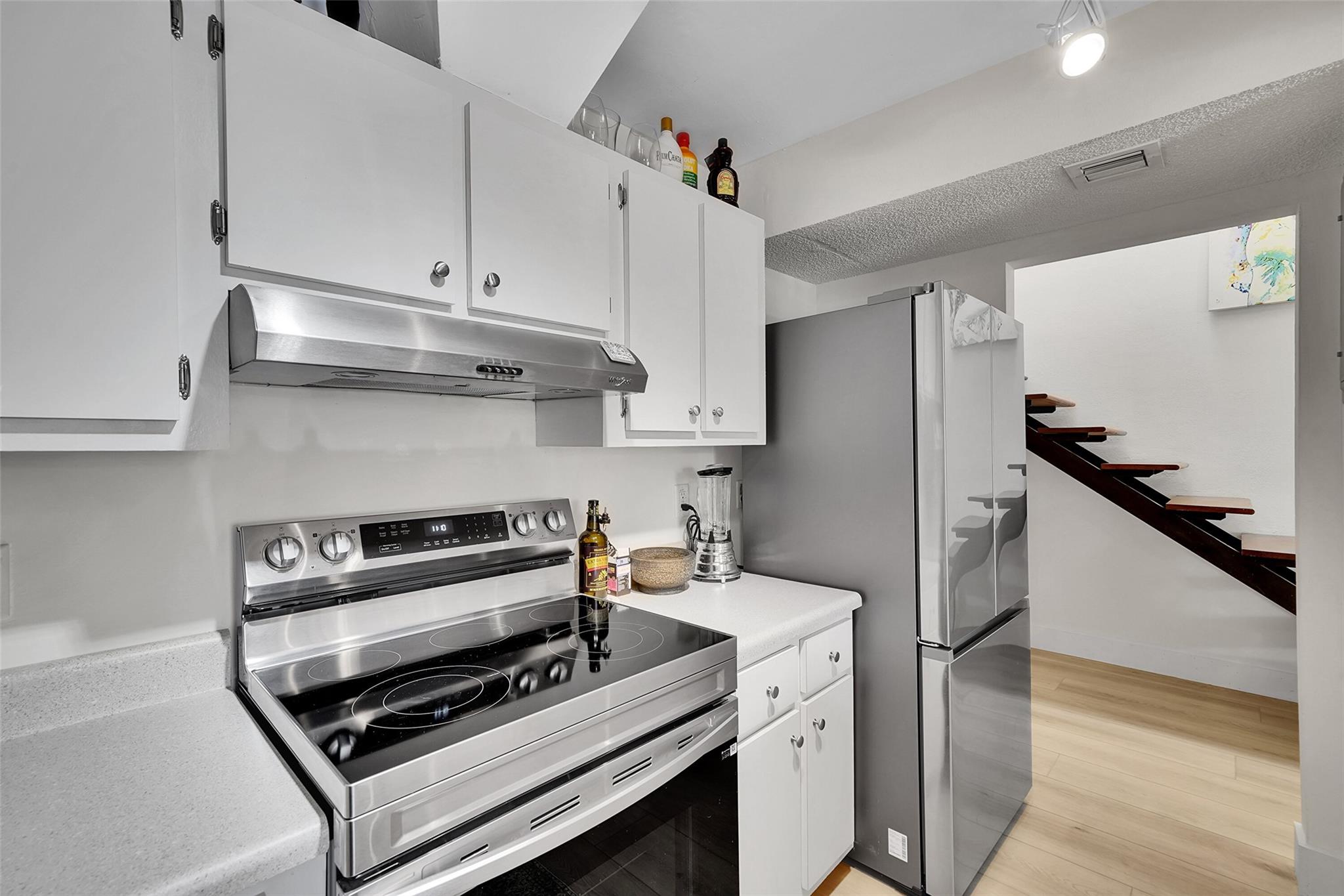 Homes for sale in Wilton Manors, FL | 670 Kensington Pl #5B, Wilton Manors, FL 33305 | MLS# F10518438