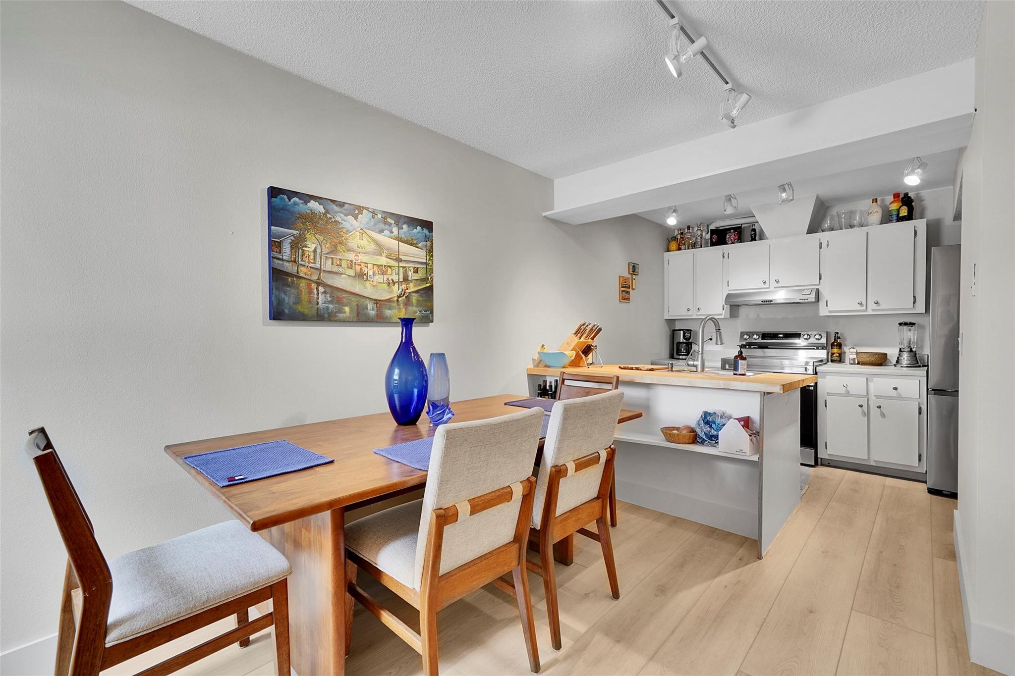 Homes for sale in Wilton Manors, FL | 670 Kensington Pl #5B, Wilton Manors, FL 33305 | MLS# F10518438