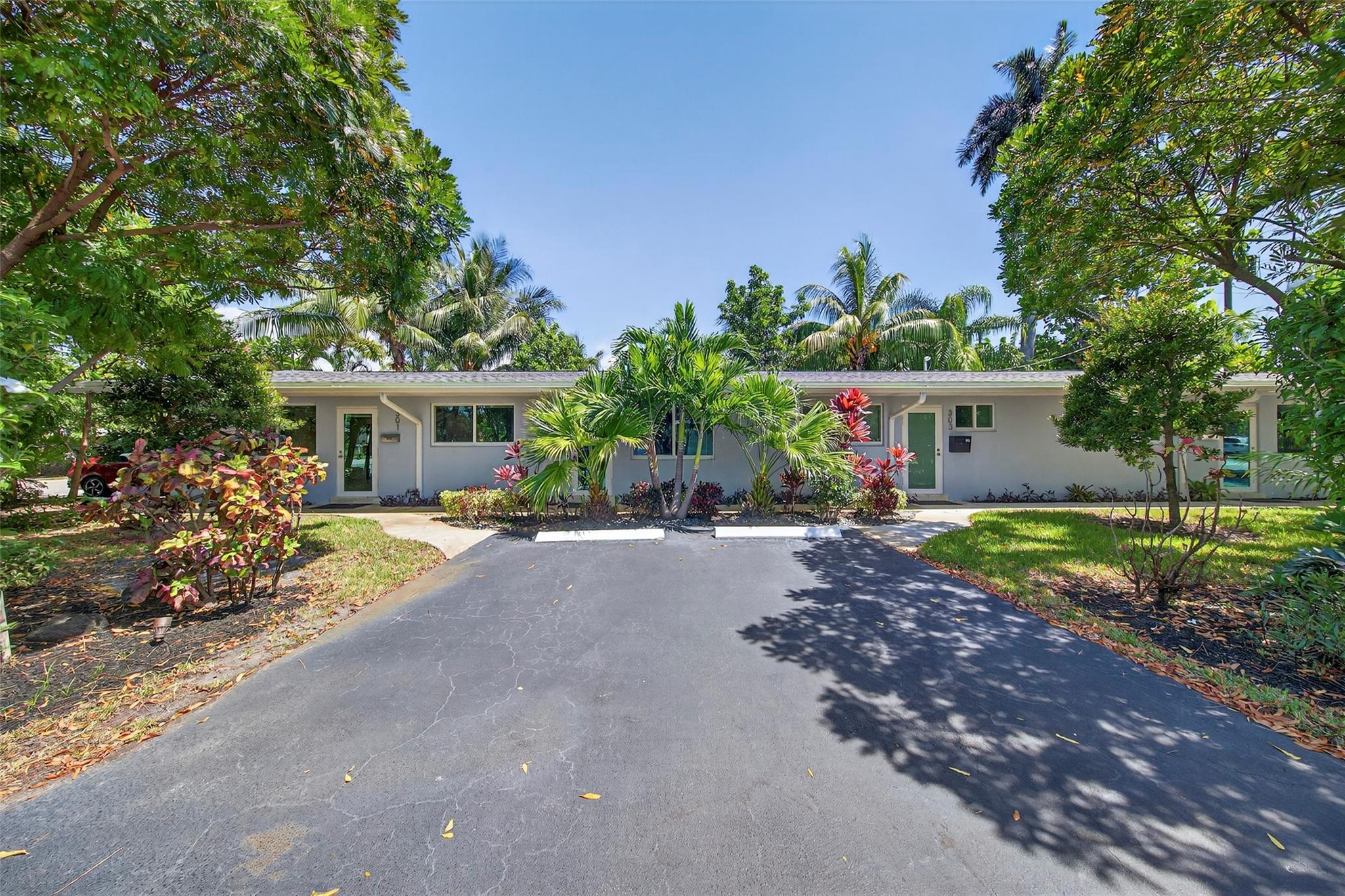 303 NE 15th Street A