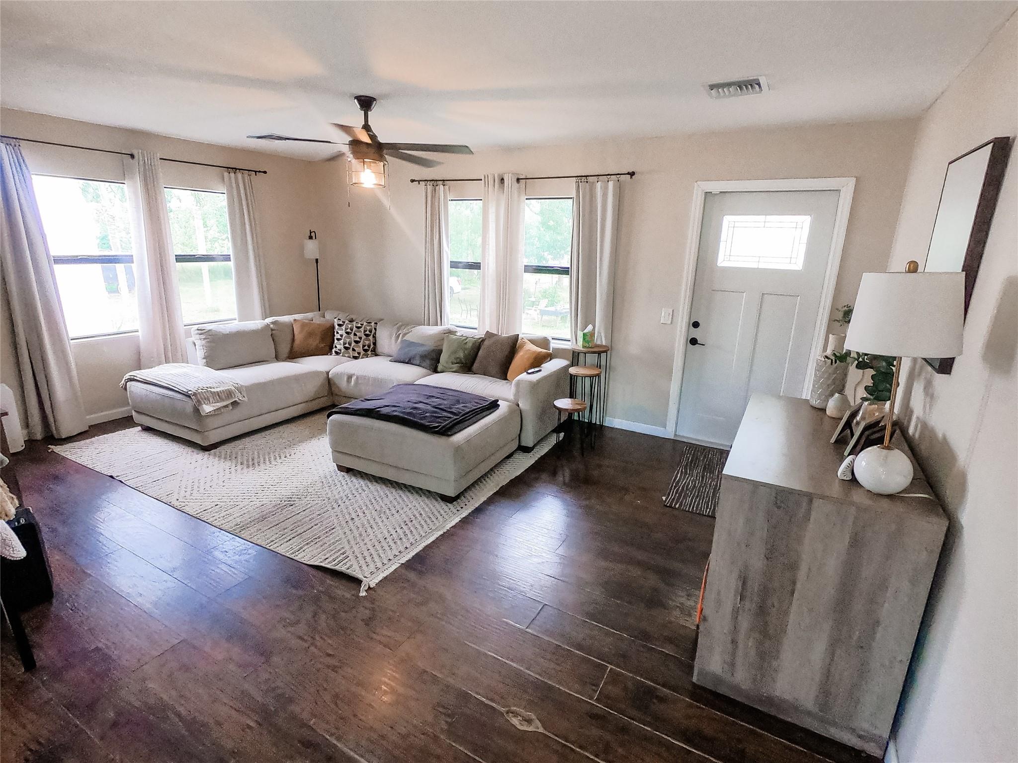 Homes for sale in Loxahatchee, FL | 16140 E Preakness Dr, Loxahatchee, FL 33470 | MLS# F10518517