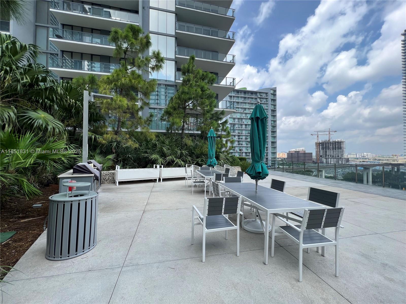 88 SW 7th St #3007, Miami FL 33130