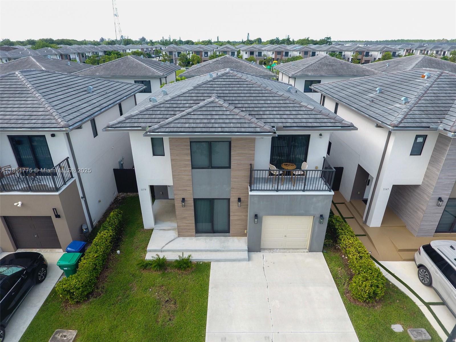 House for Sale in Florida City, FL