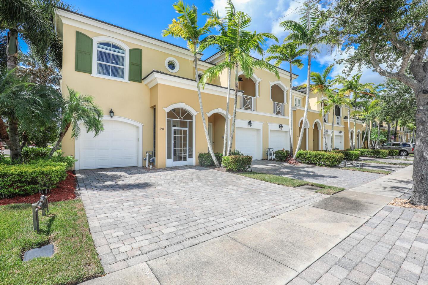 St Andrews Townhomes