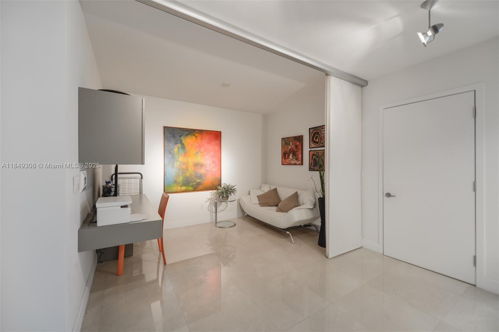 1331 Brickell Bay Dr #2403, Miami FL 33131