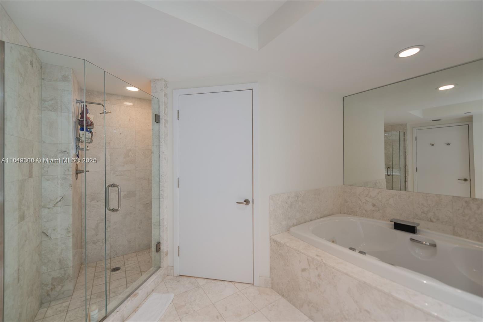 1331 Brickell Bay Dr #2403, Miami FL 33131