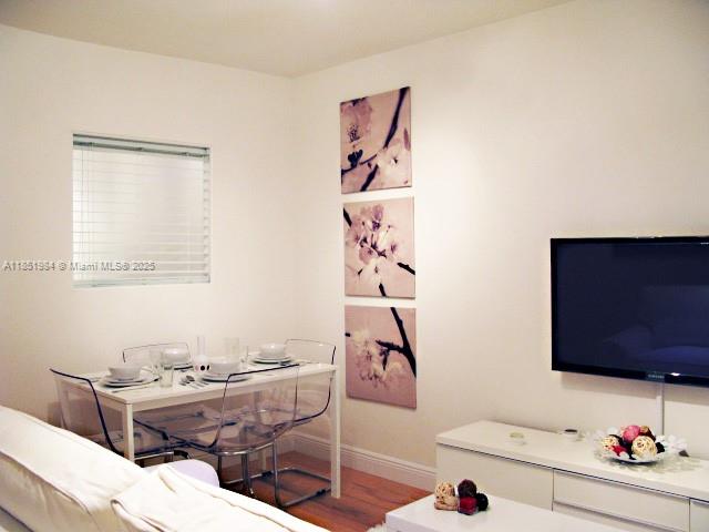 921 Meridian Ave Apts Con