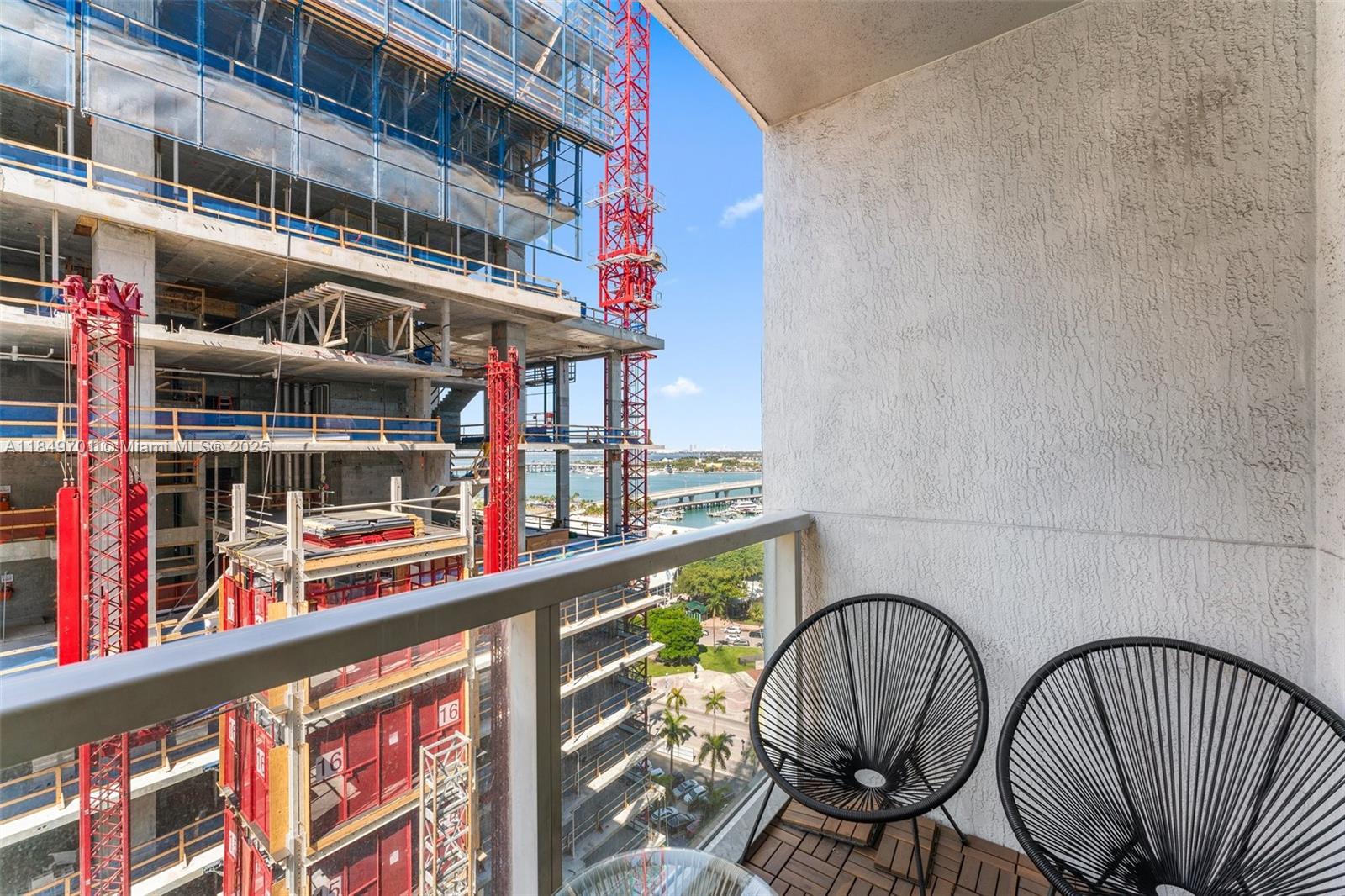 244 Biscayne Blvd #1808, Miami FL 33132