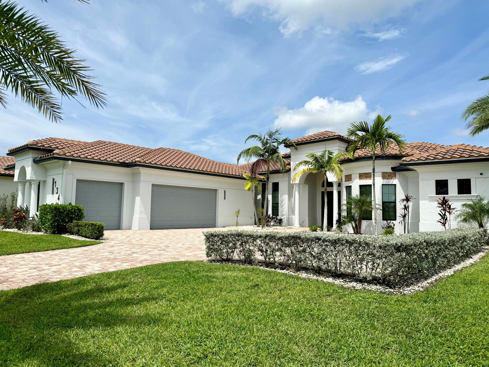 Homes for sale in Port St Lucie, FL | 134 Se Fiore Bello, Port St Lucie, FL 34984 | MLS# R11112737