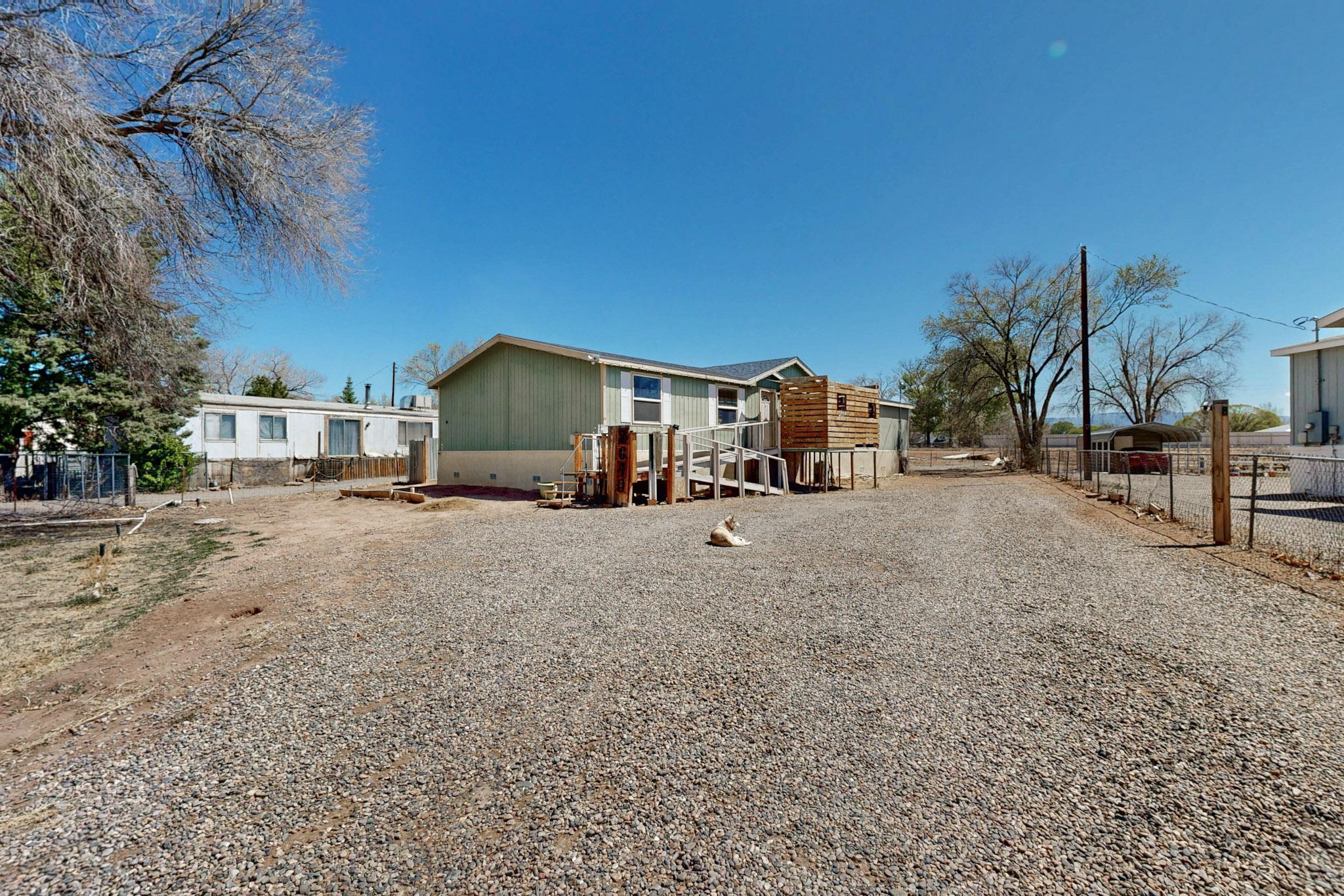 Homes for sale in Bosque Farms, NM | 2640 Park Ln Dr, Bosque Farms, NM 87068 | MLS# 1089022