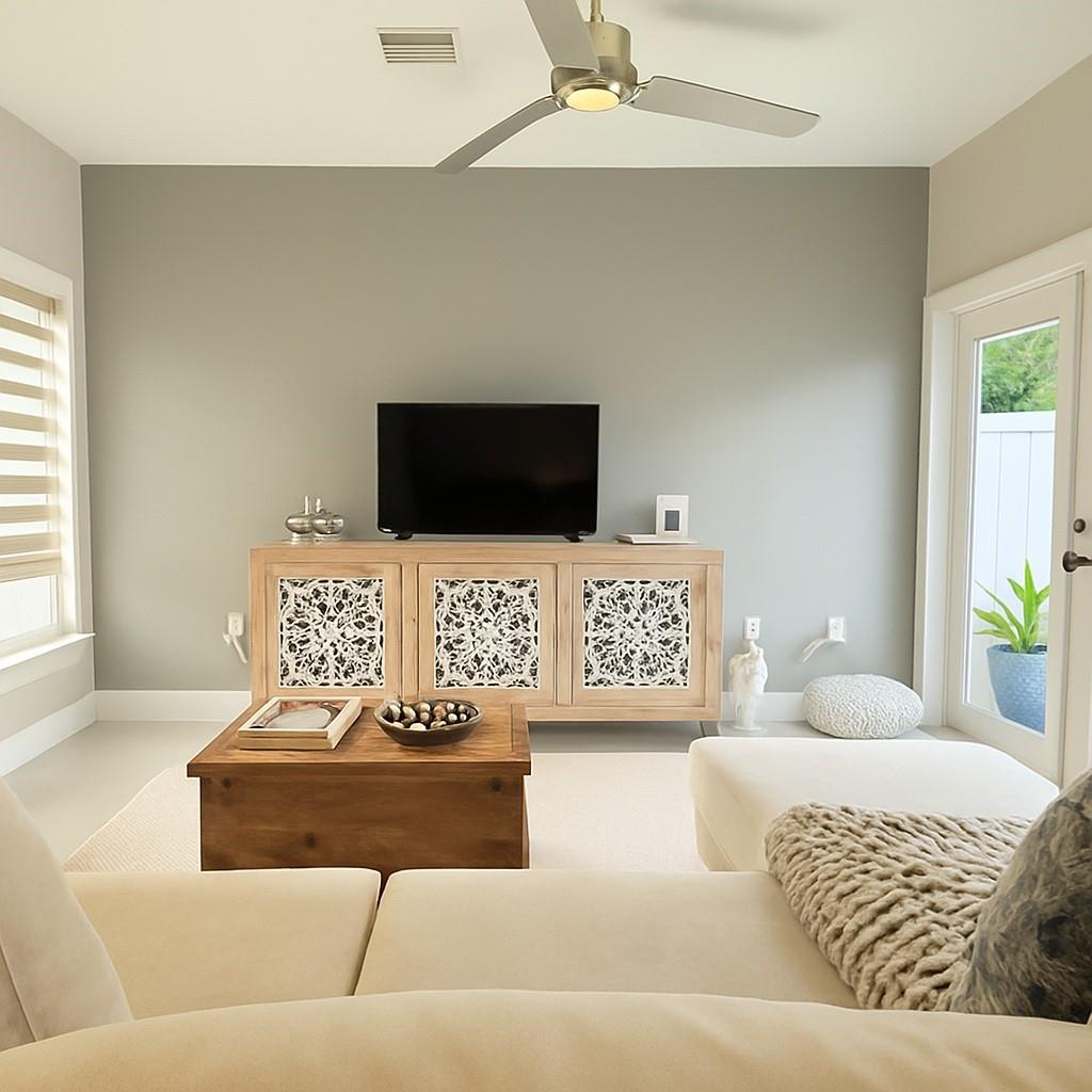 303 SE 22 Street 303