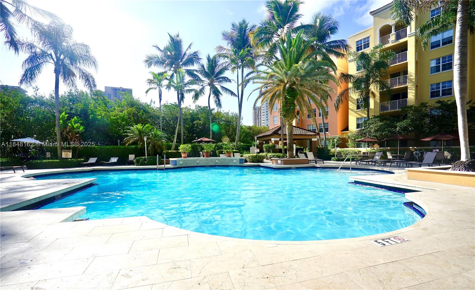 19877 E Country Club Dr #3407, Aventura FL 33180