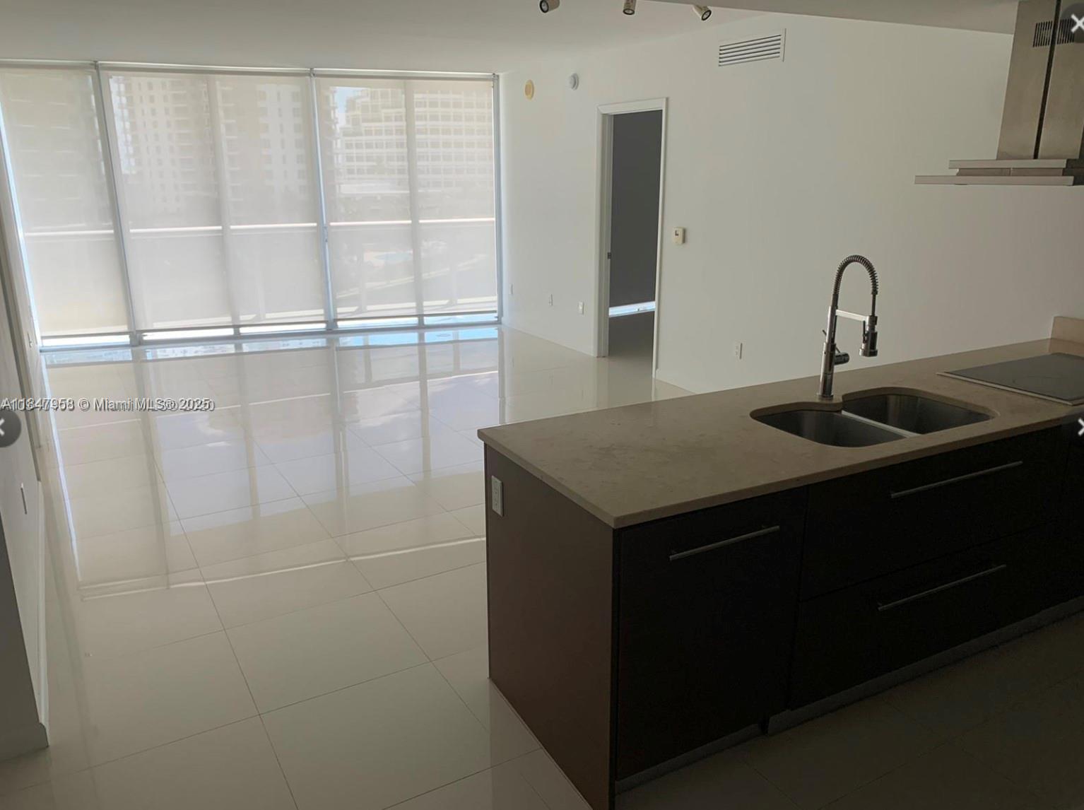 495 Brickell Ave #BAY706, Miami FL 33131