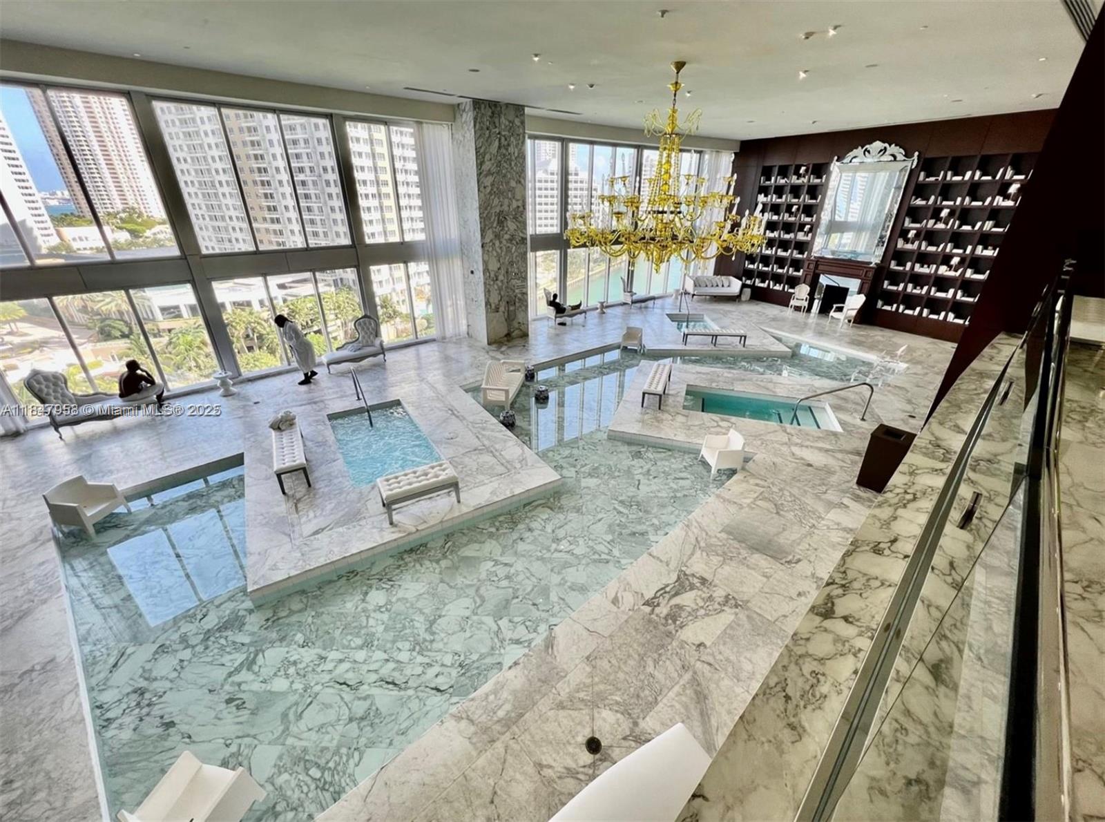 495 Brickell Ave #BAY706, Miami FL 33131