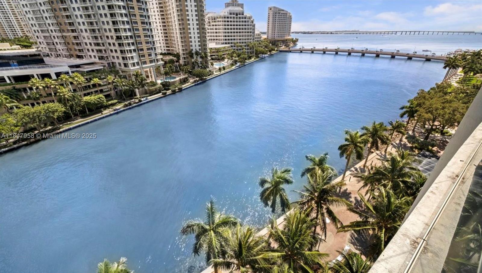 495 Brickell Ave #BAY706, Miami FL 33131