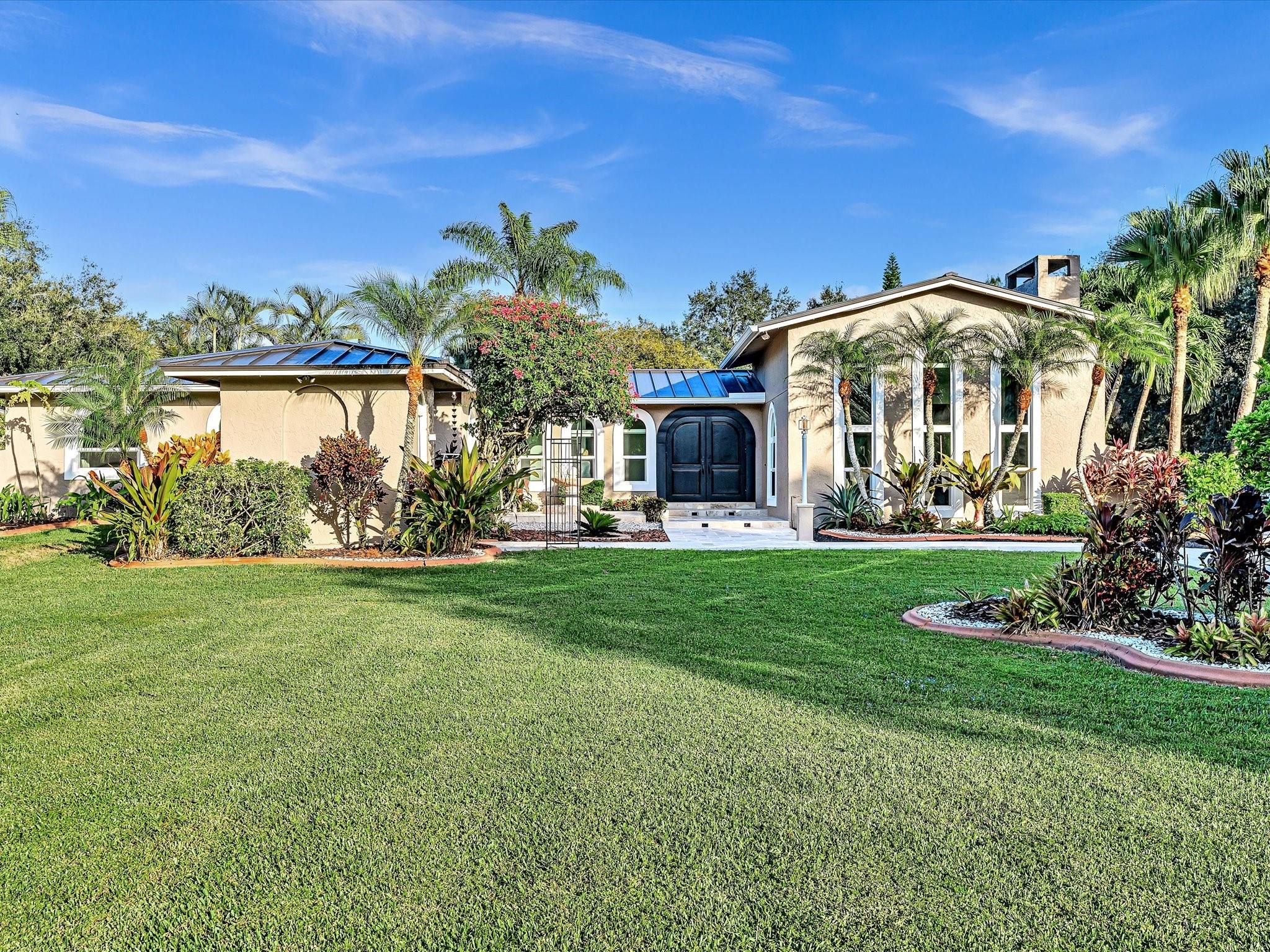 Homes for sale in Southwest Ranches, FL | 5360 Volunteer Rd, Southwest Ranches, FL 33330 | MLS# F10518300