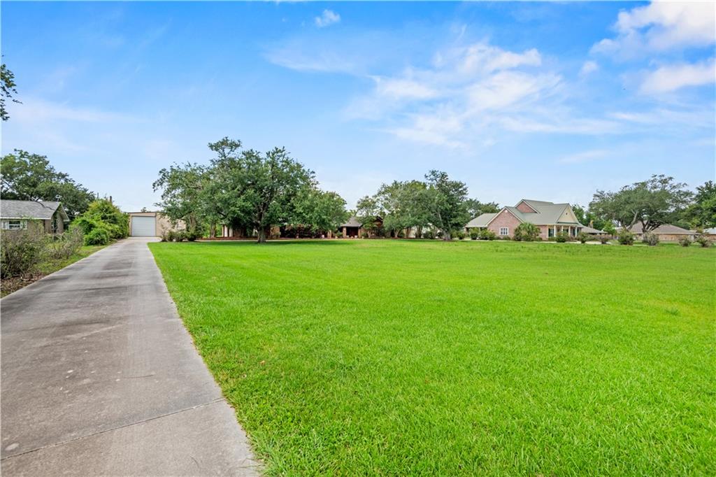 Homes for sale in Houma, LA | 9766 East Park Ave, Houma, LA 70363 | MLS# 2515134