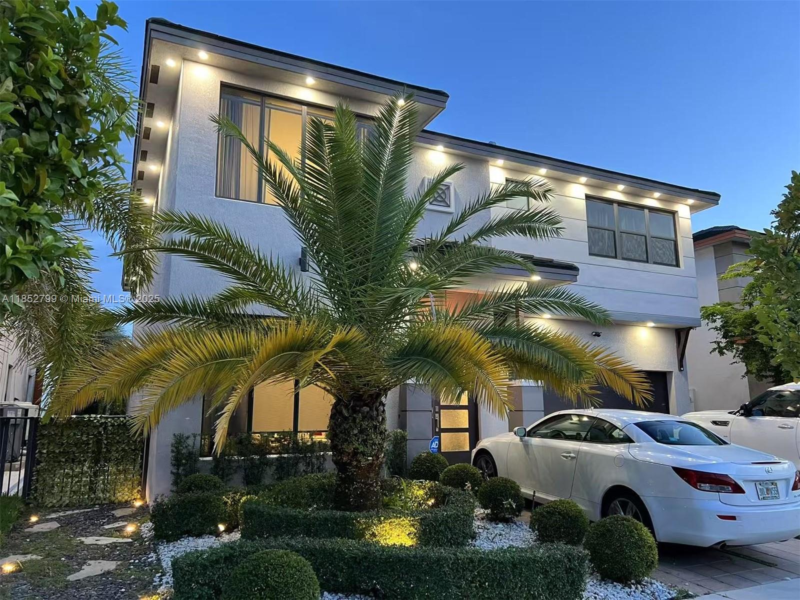 Homes for sale in Miami Lakes, FL | 8910 Nw 160Th Ter, Miami Lakes, FL 33018 | MLS# A11852799