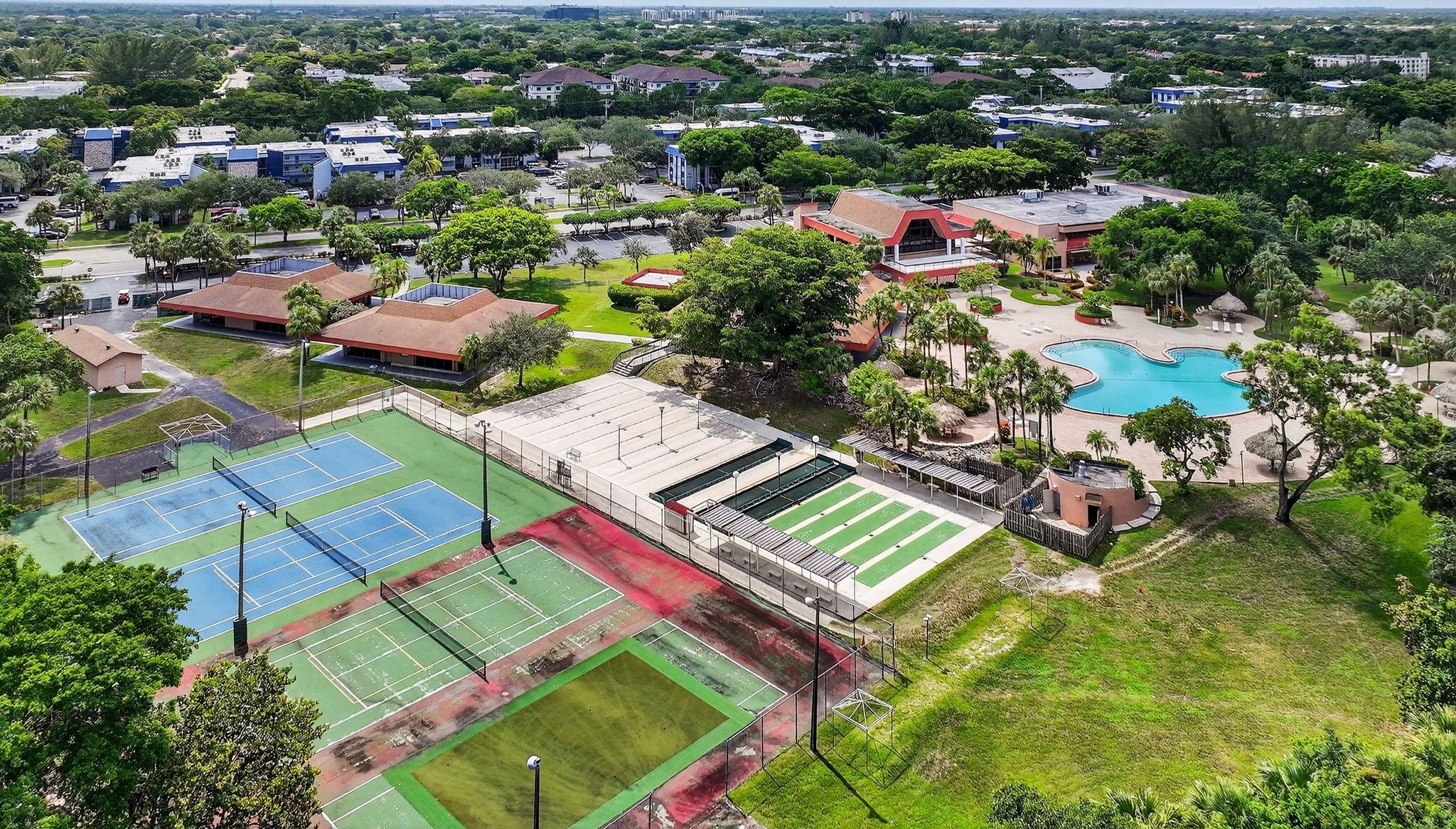 Homes for sale in Pompano Beach, FL | 3170 Holiday Springs Blvd #205, Pompano Beach, FL 33063 | MLS# F10518355