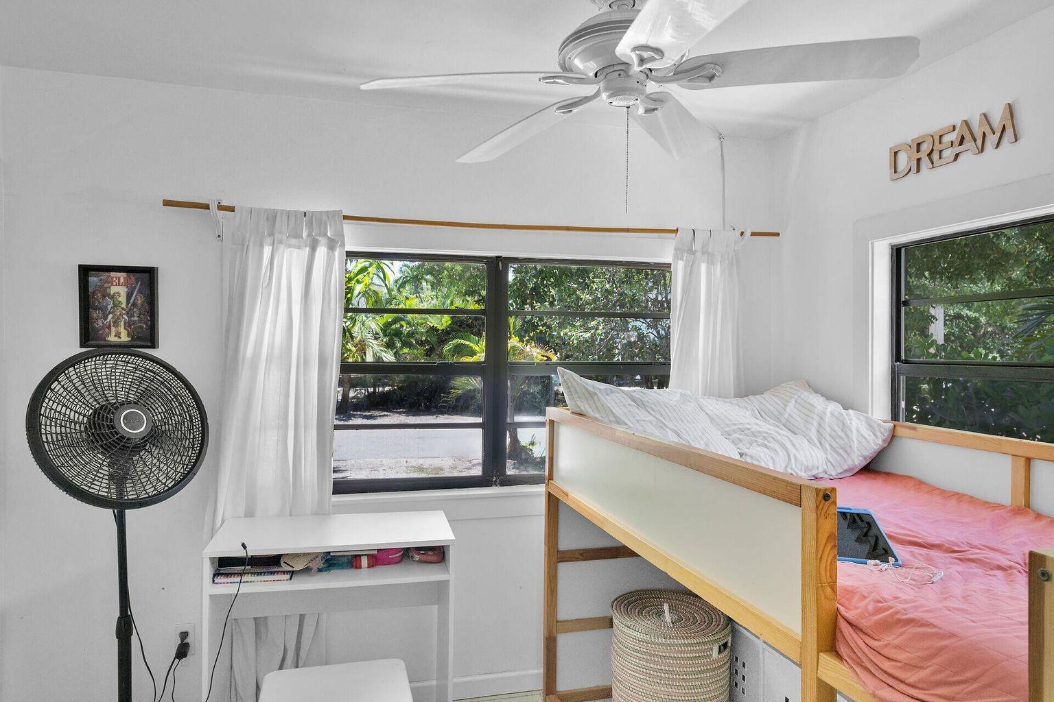 Homes for sale in Big Pine Key, FL | 30461 Sw Poinciana Rd, Big Pine Key, FL 33043 | MLS# F10518459