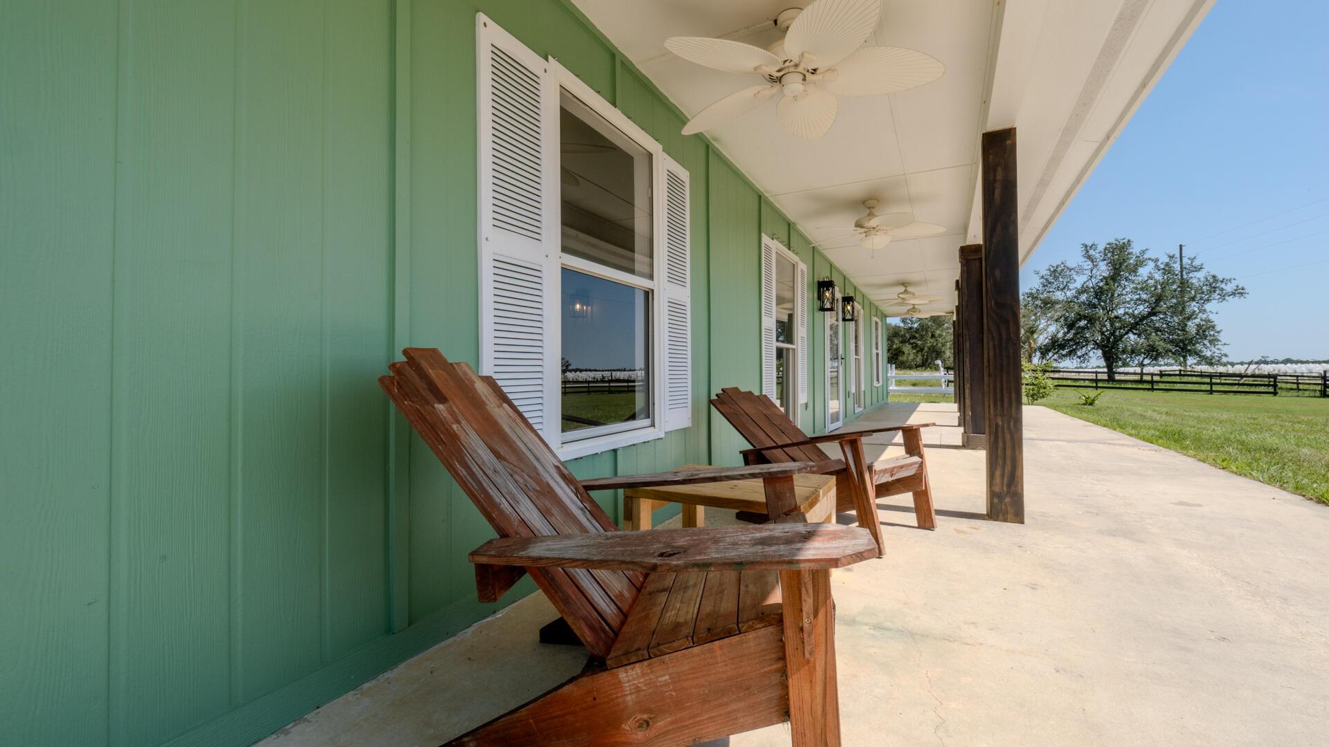 Homes for sale in Sebring, FL | 2011 Hartt Road, Sebring, FL 33870 | MLS# R11113143