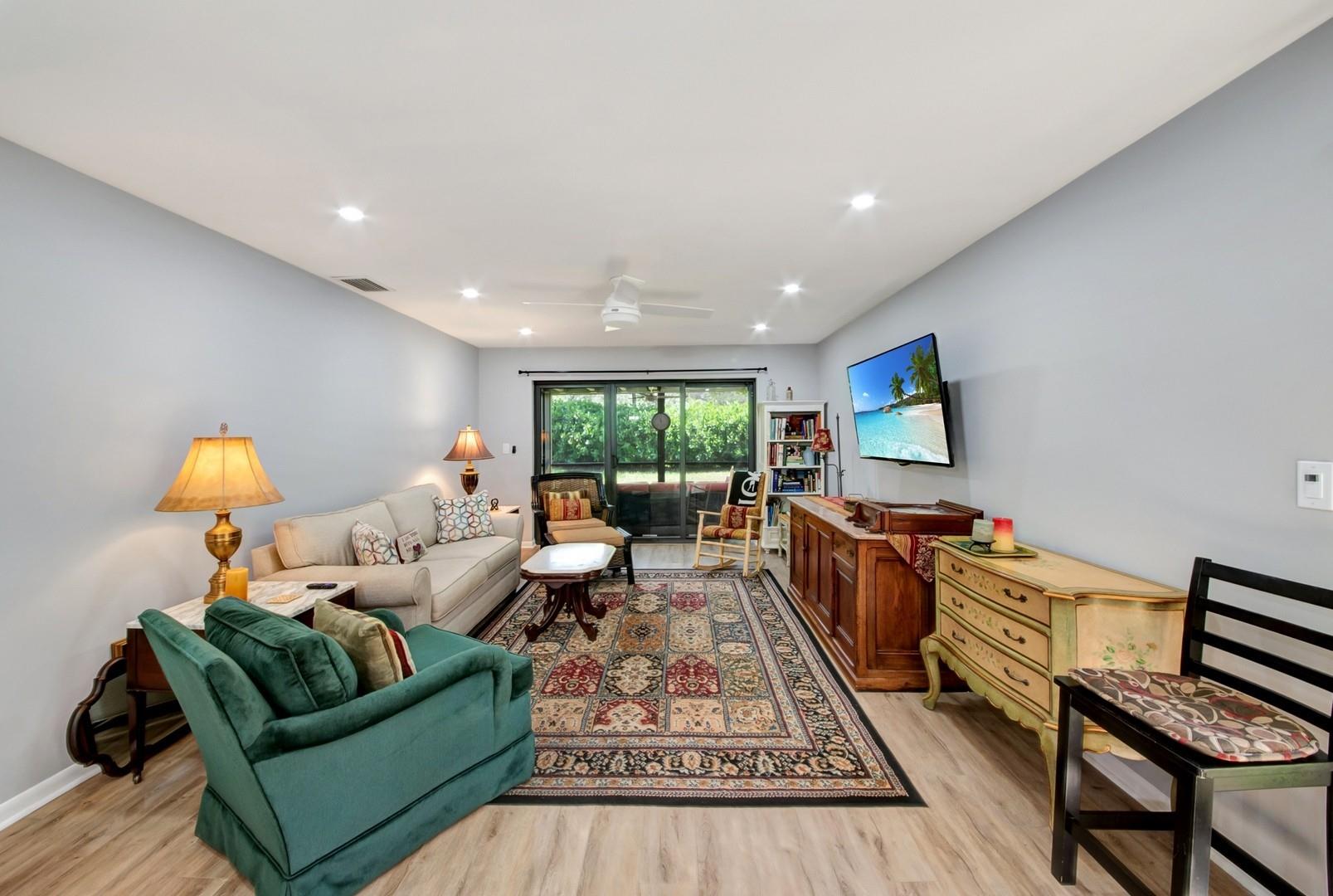 Homes for sale in Coconut Creek, FL | 4425 Cordia Cir, Coconut Creek, FL 33066 | MLS# F10518933