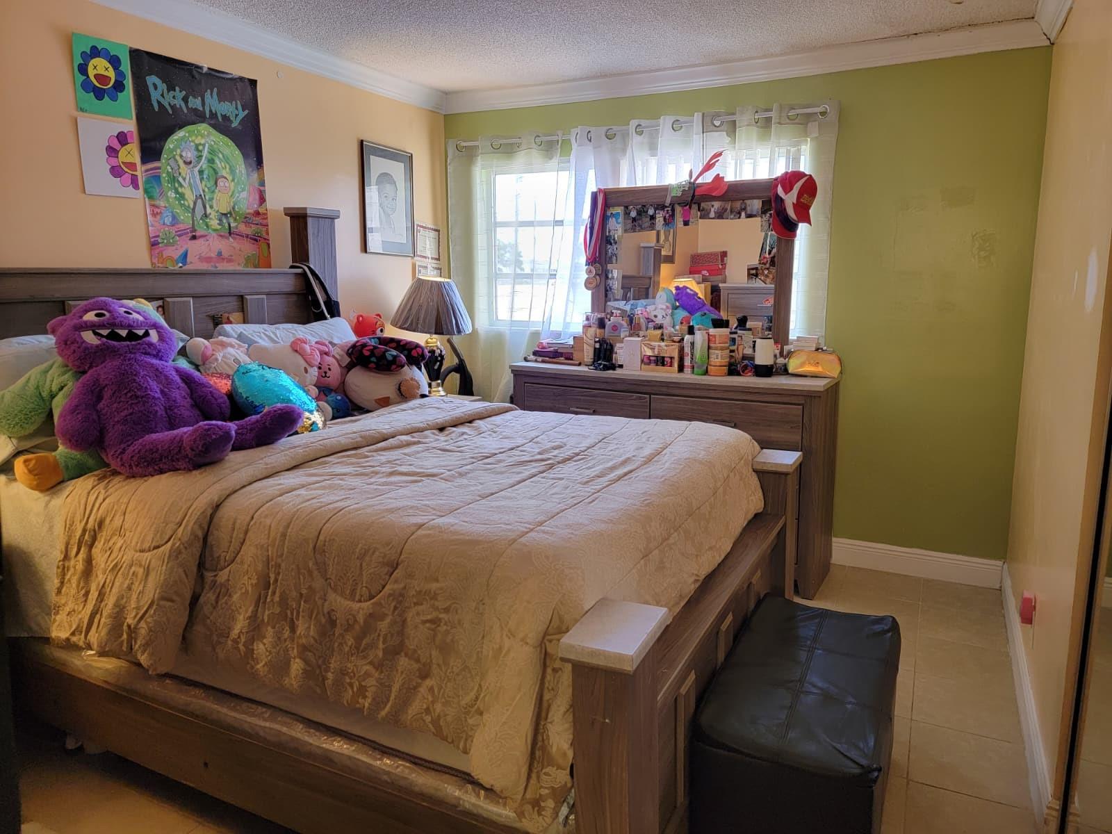 2401 NW 41st Ave 204, Lauderhill, FL 33313