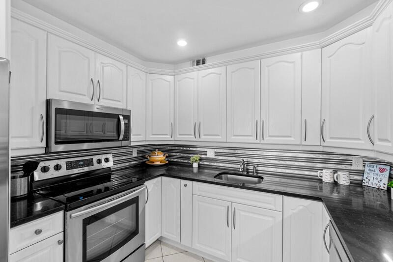 Yarmouth/ Century Village