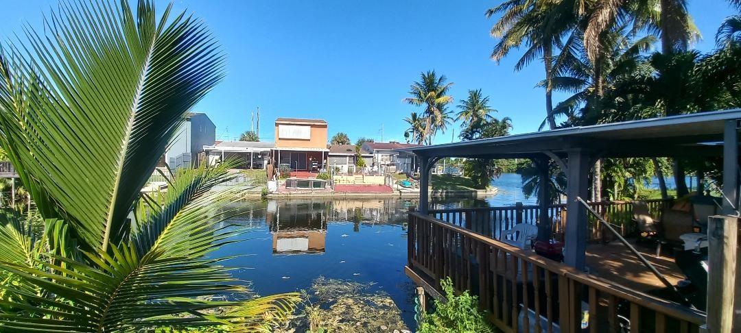 Homes for sale in Hialeah, FL | 6601 W 16Th Ave #6601, Hialeah, FL 33012 | MLS# F10519015