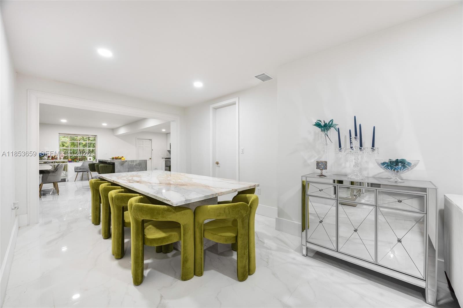 528 Sevilla Ave, Coral Gables, Florida 33134