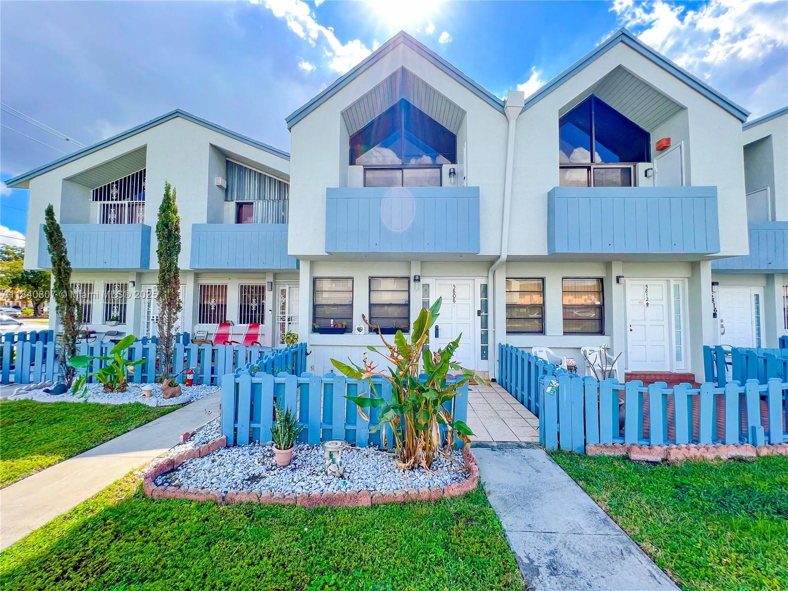 Rainbow Townhome Condo
