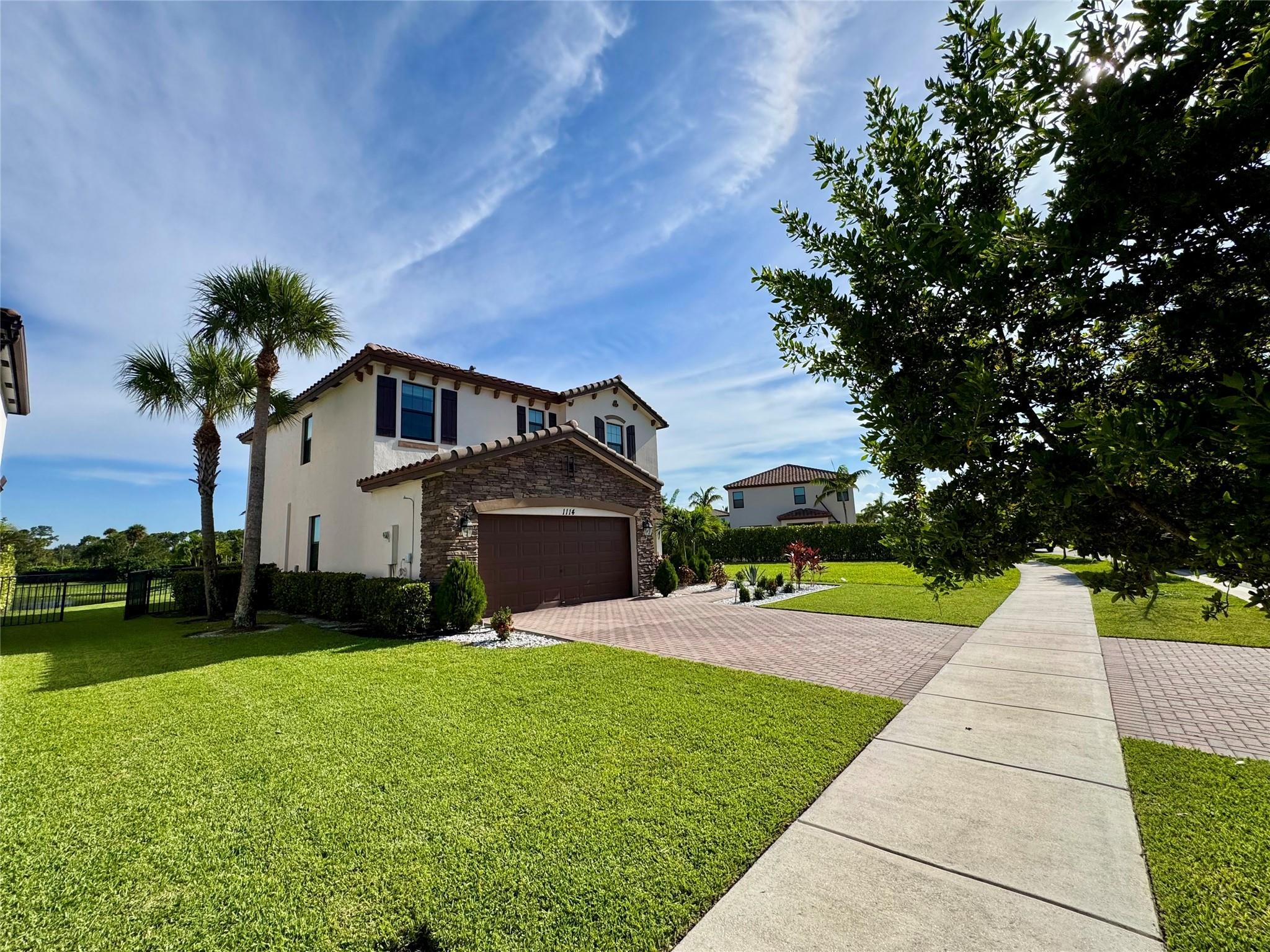 Homes for sale in Royal Palm Beach, FL | 1114 Brinely Pl, Royal Palm Beach, FL 33411 | MLS# F10518738