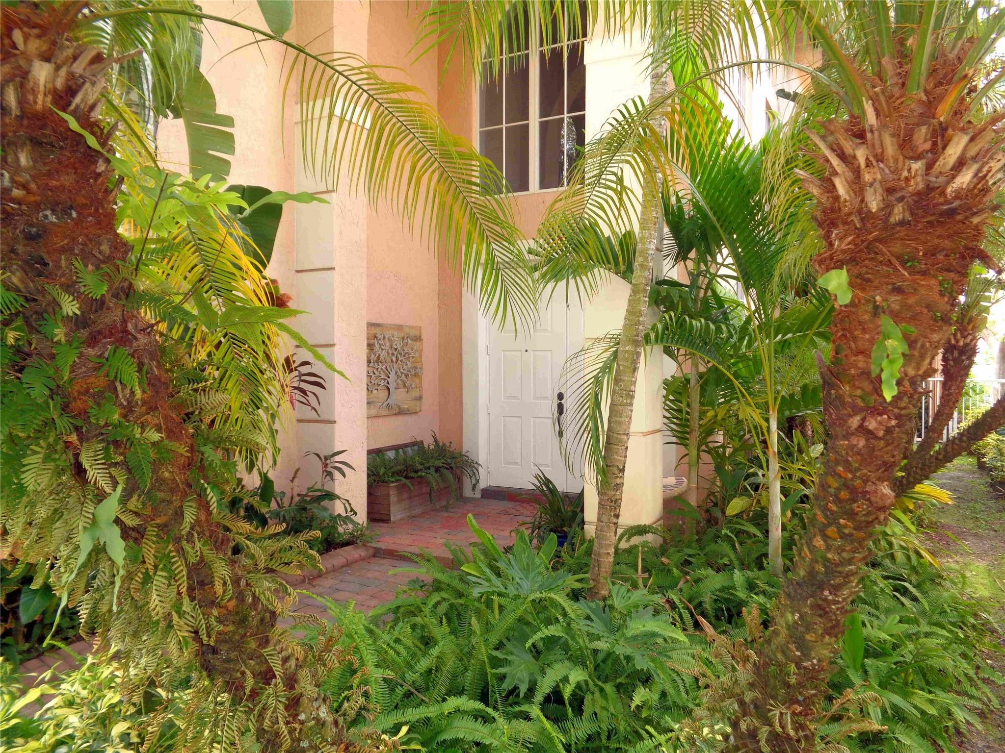 Homes for sale in Hollywood, FL | 7264 Nw 19Th Ct, Hollywood, FL 33024 | MLS# F10518878