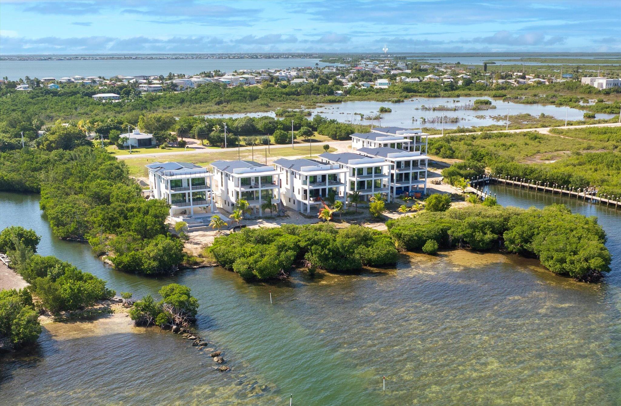 Homes for sale in Key West, FL | 231 E Shore Dr #Unit 3, Key West, FL 33040 | MLS# R11113457