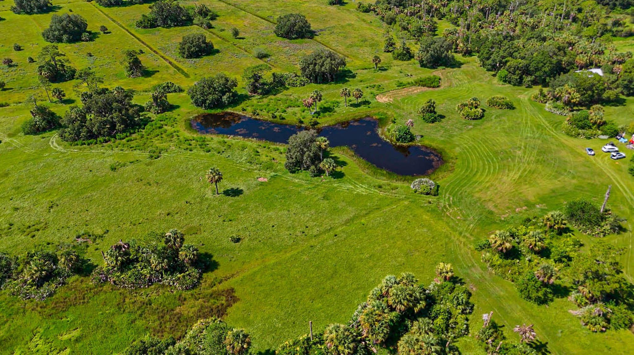 Homes for sale in Indiantown, FL | 4902 Sw Wild Turkey Lane, Indiantown, FL 34956 | MLS# R11113468