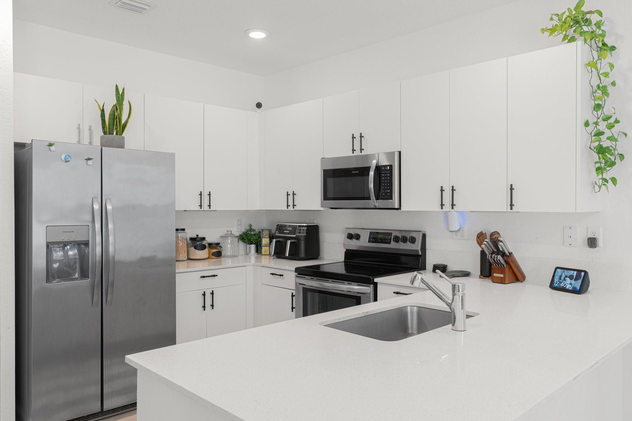 Homes for sale in Miami, FL | 20350 Nw 6Th Pl #20350, Miami, FL 33169 | MLS# F10519106