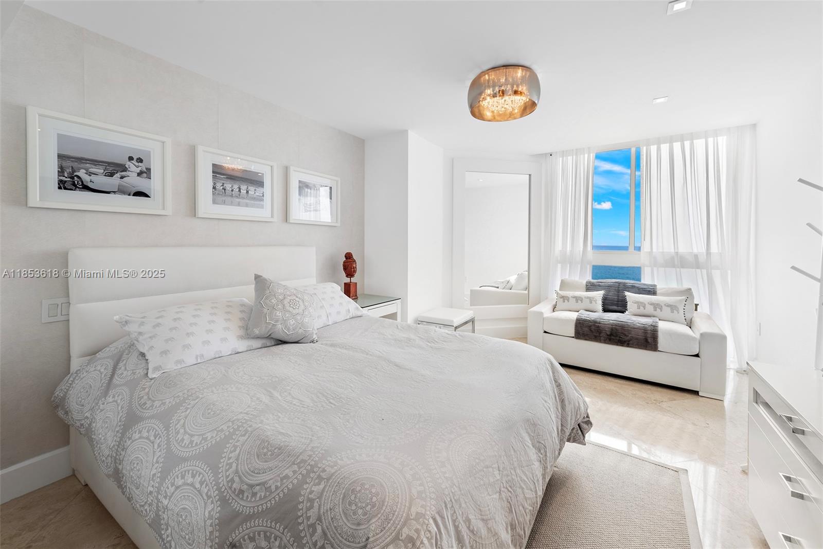 4779 Collins Ave #2403, Miami Beach FL 33140