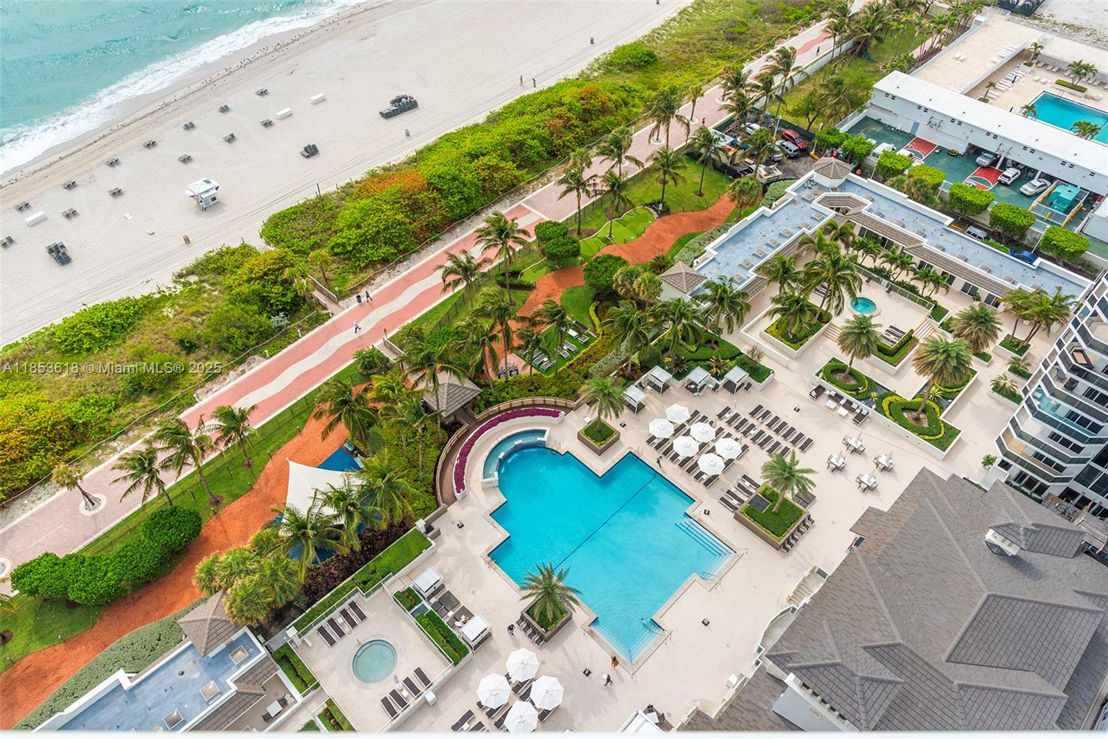 4779 Collins Ave #2403, Miami Beach FL 33140