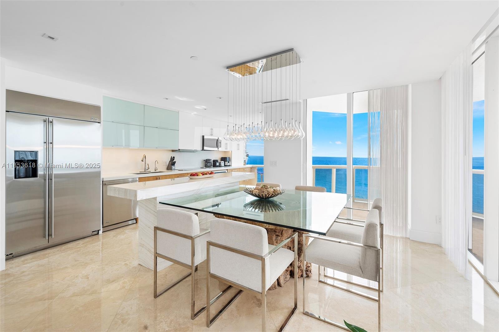 4779 Collins Ave #2403, Miami Beach FL 33140