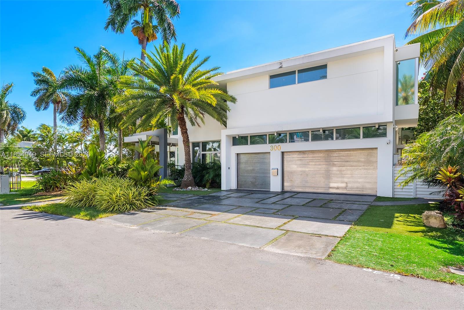 Homes for sale in Fort Lauderdale, FL | 300 Royal Plaza Dr, Fort Lauderdale, FL 33301 | MLS# A11854040