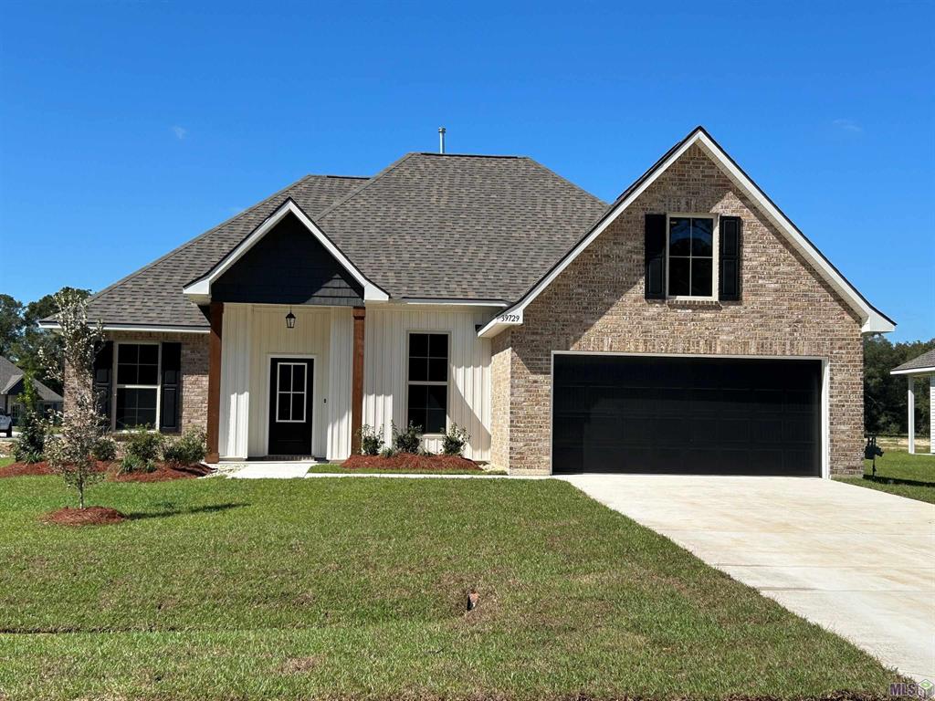 Homes for sale in Ponchatoula, LA | 39729 Axis Ave, Ponchatoula, LA 70454 | MLS# NO2025014609