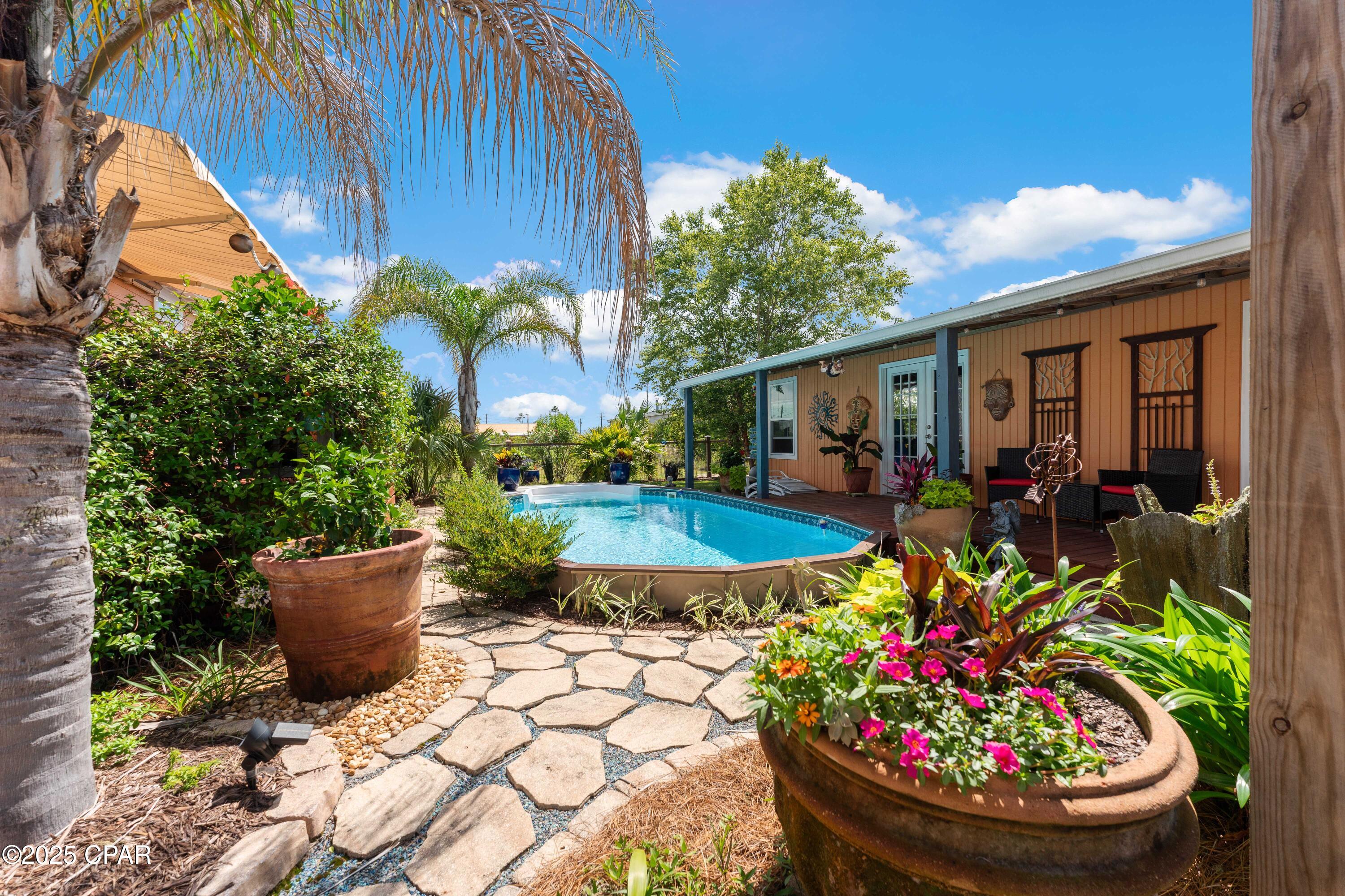 Image 27 For 418 California Drive