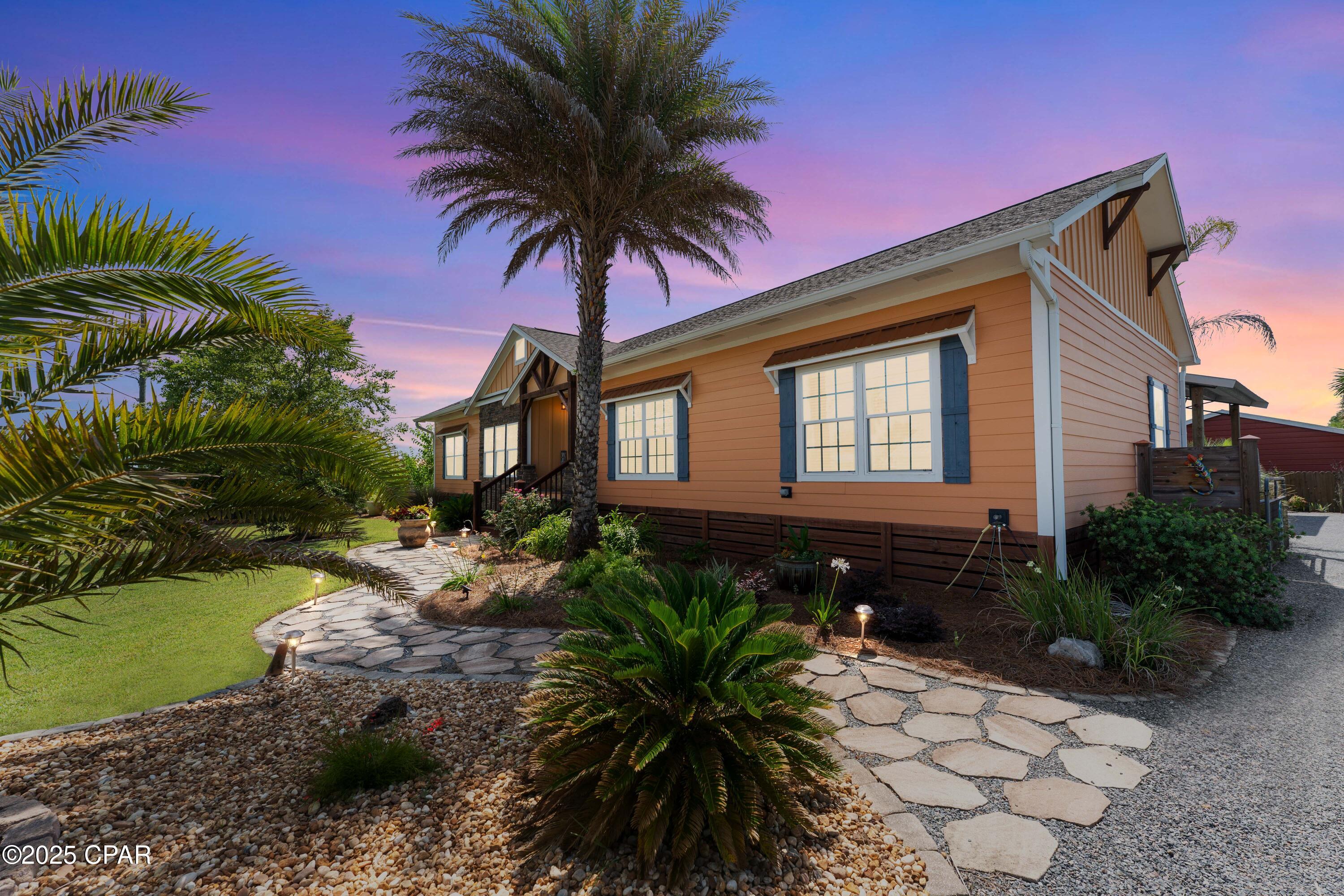 Image 3 For 418 California Drive