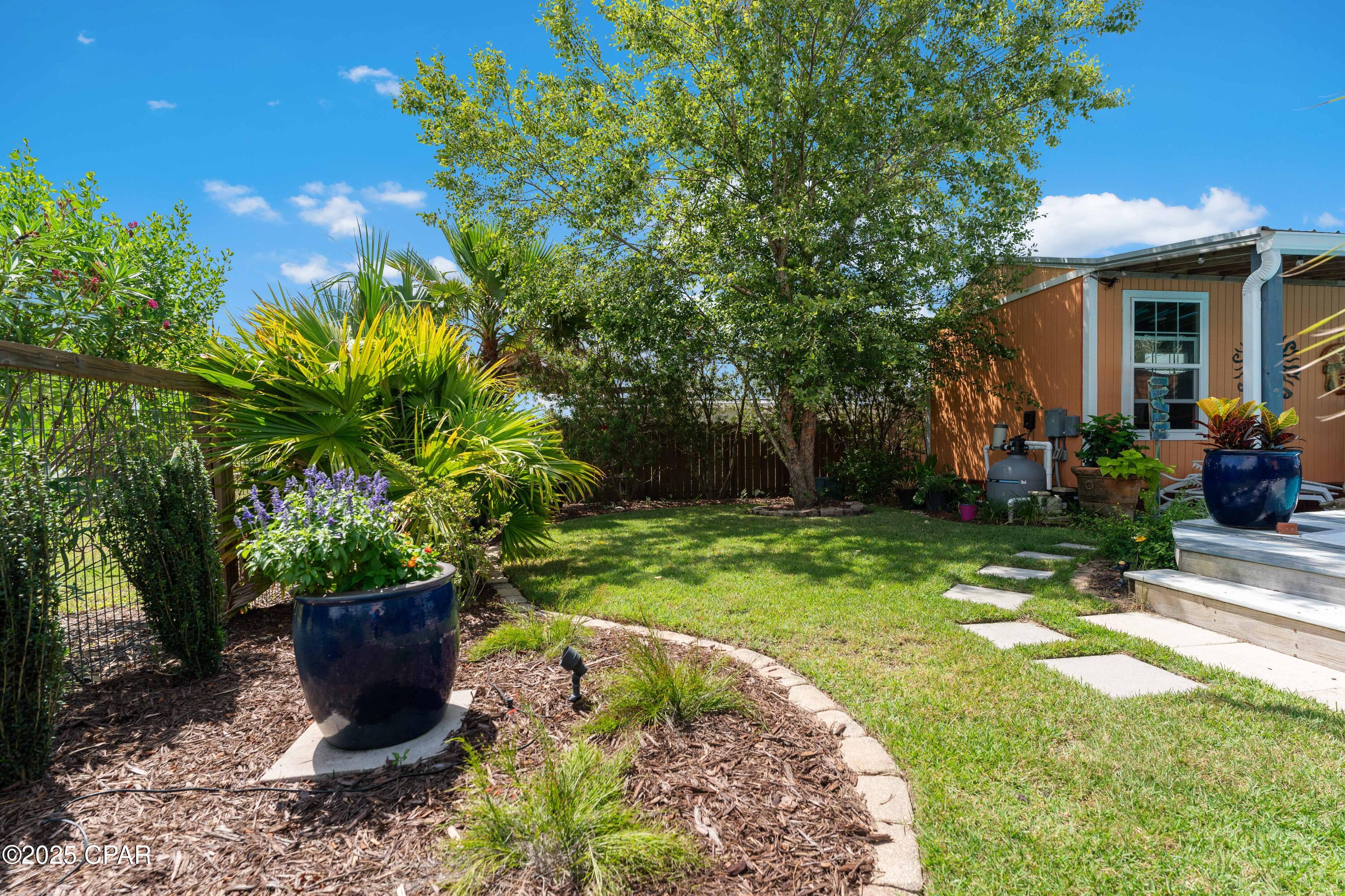 Image 36 For 418 California Drive