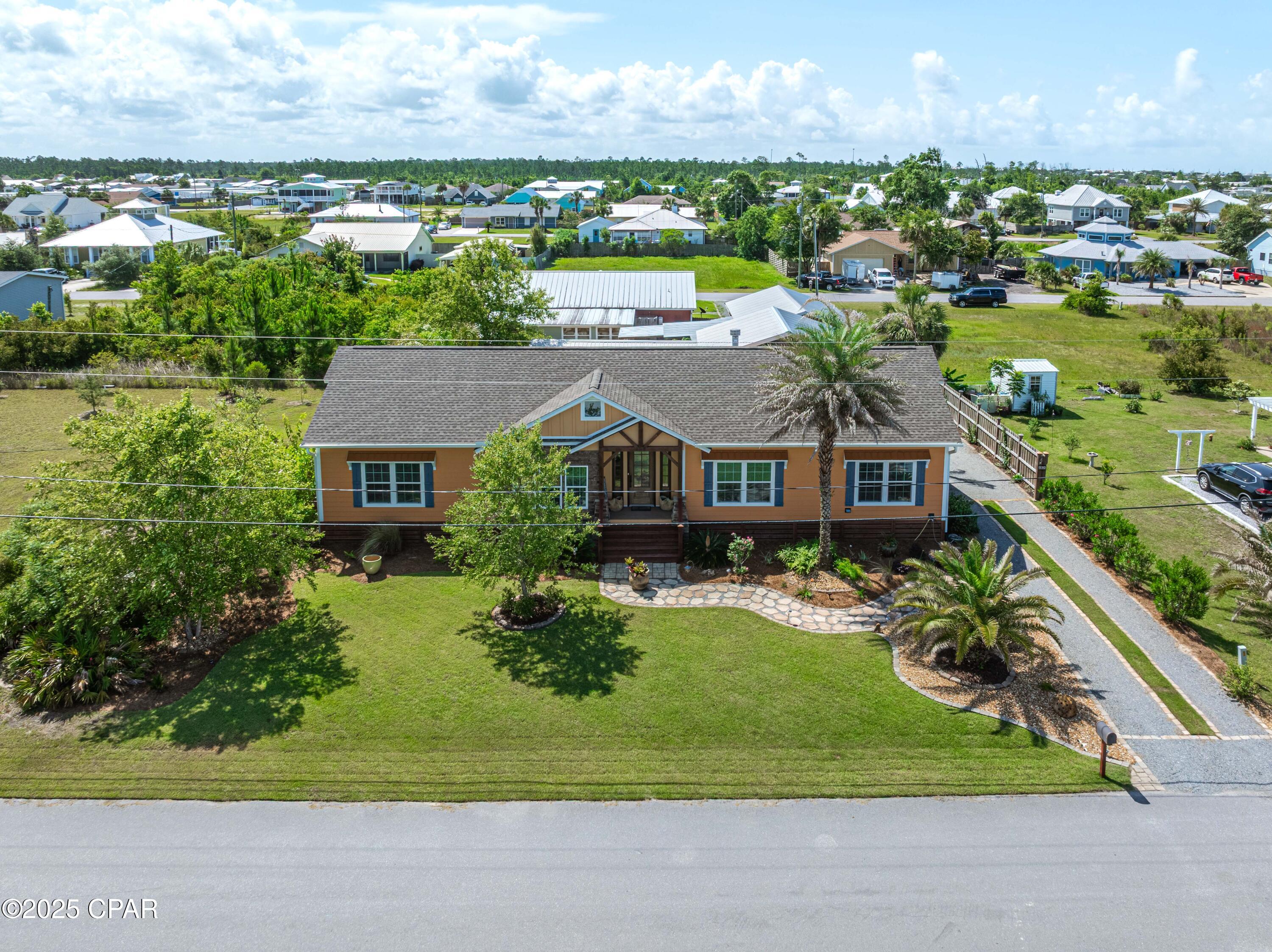 Image 4 For 418 California Drive